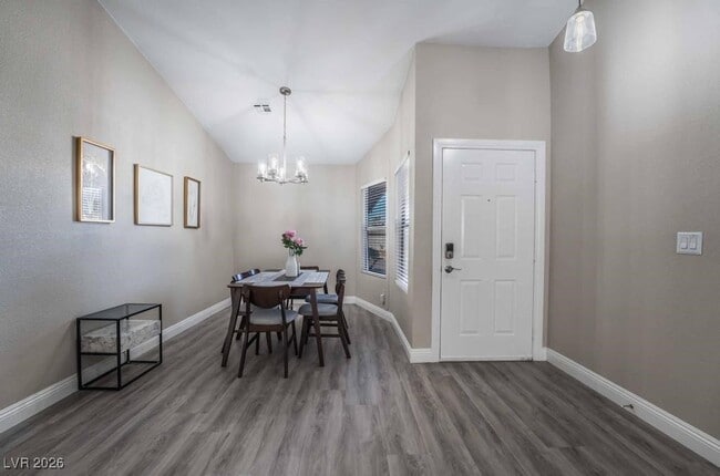 Building Photo - 8233 Ducharme Ave