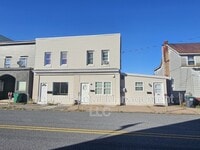 Building Photo - 109 East Blaine Street - 1