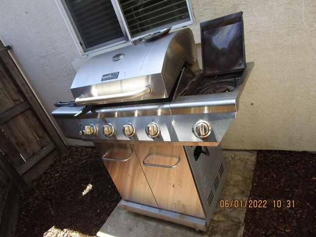Building Photo - 1648 Little Rock Cir