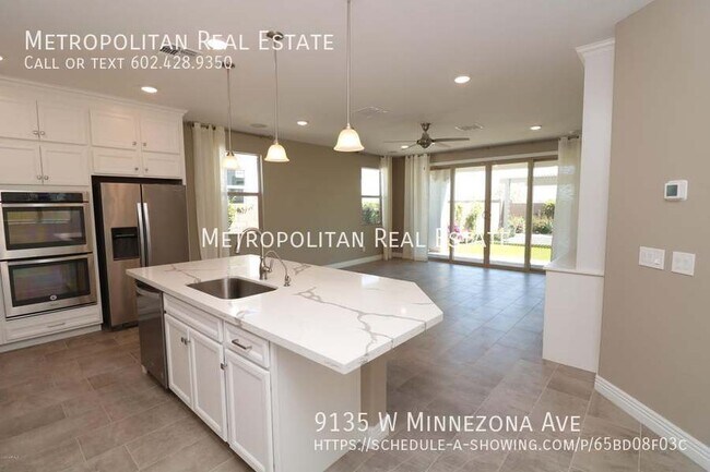 Building Photo - 9135 W Minnezona Ave