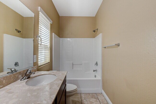 Building Photo - 1074 Fish Pond Ave