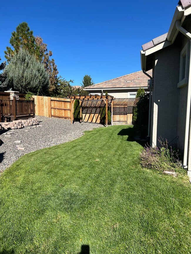 Building Photo - 4973 Bougainvillea Dr