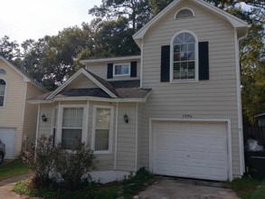 Building Photo - 3996 Bothwell Terrace