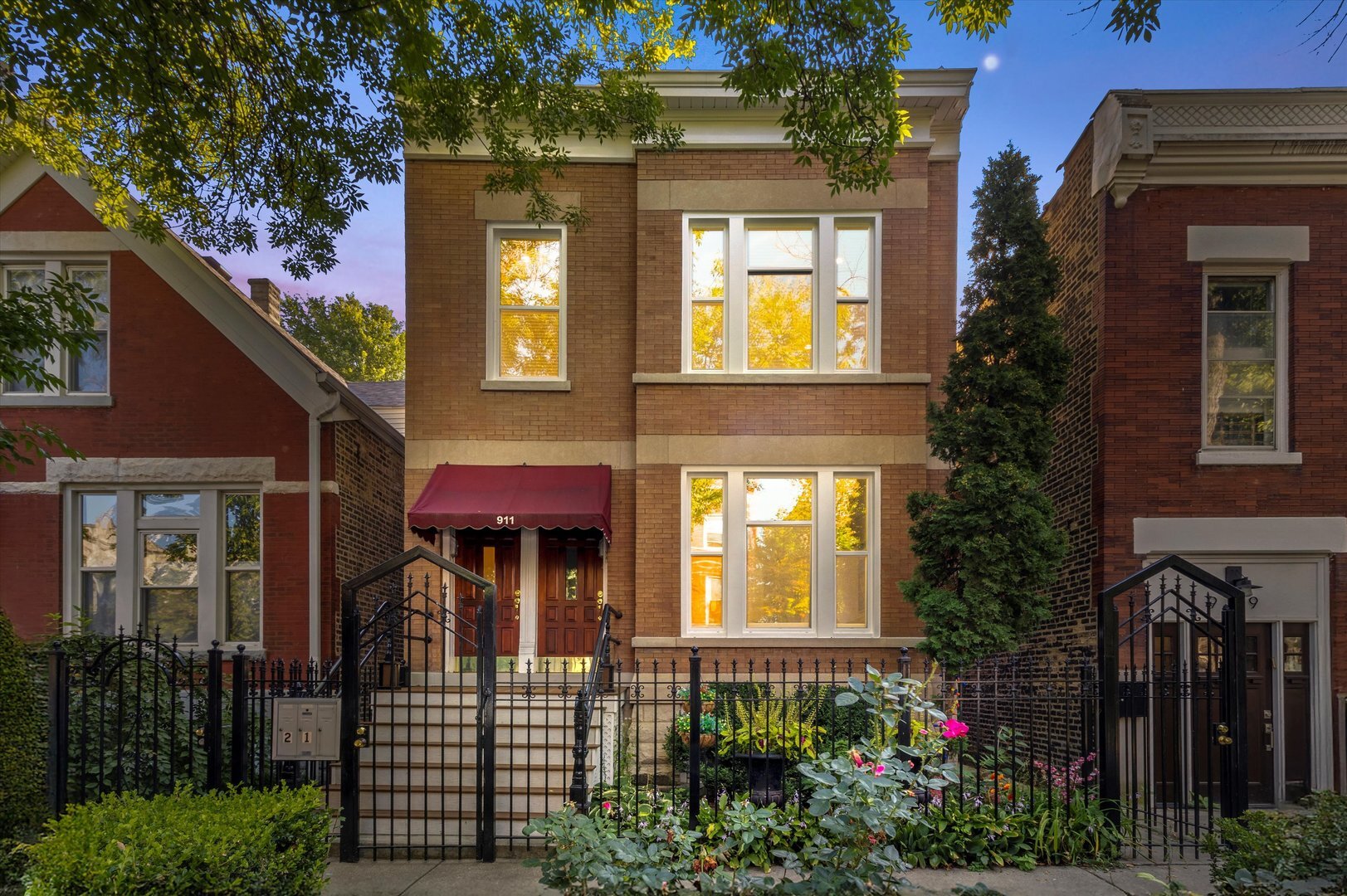 Building Photo - 911 N Fairfield Ave