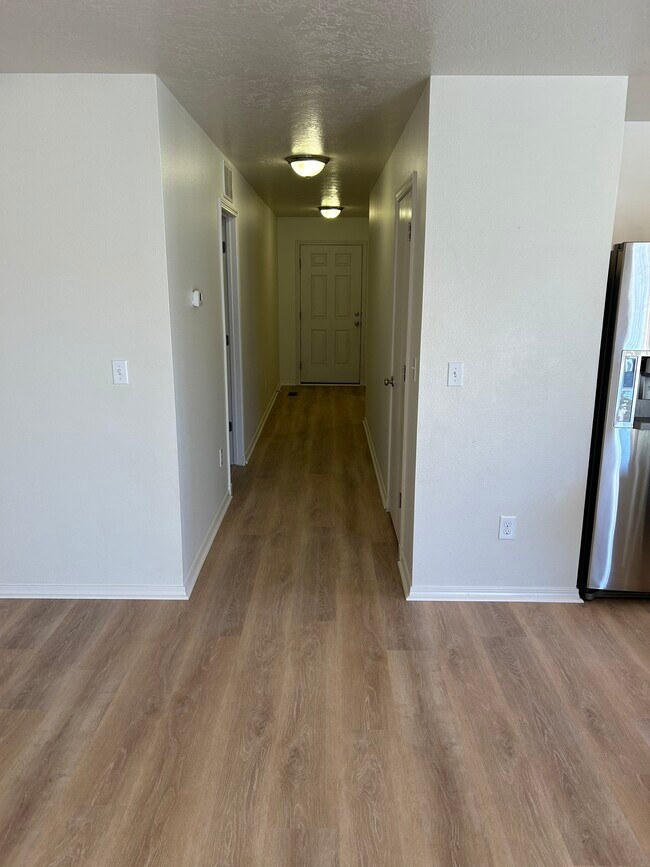 Building Photo - 3932 S Veneto Pl