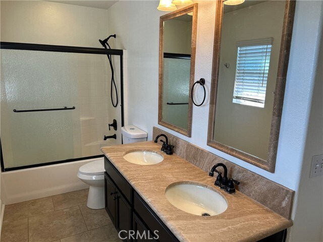 Building Photo - 3186 Huula Dr