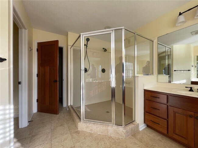 Building Photo - 12424 Princeton Ave