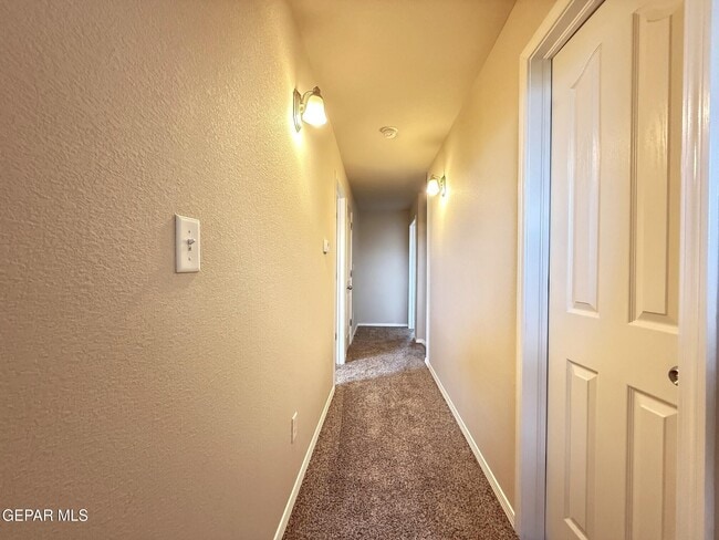 Building Photo - 6305 Rosa Gandara Pl