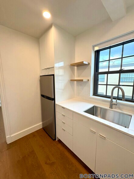 Building Photo - 1200 Massachusetts Ave