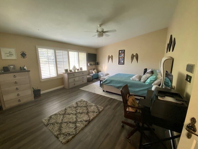 Building Photo - 20405 Via Sonador