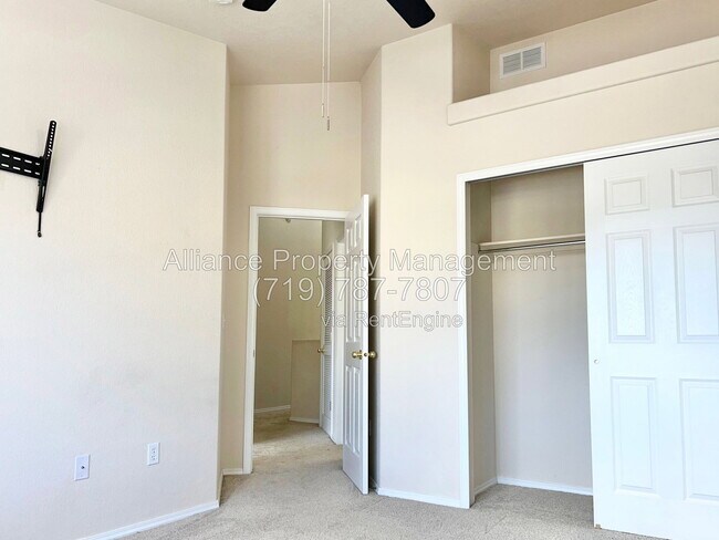 Building Photo - 3836 Packers Point
