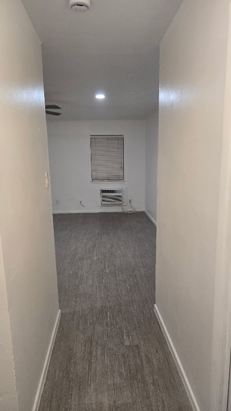 Building Photo - 515 UTA Blvd