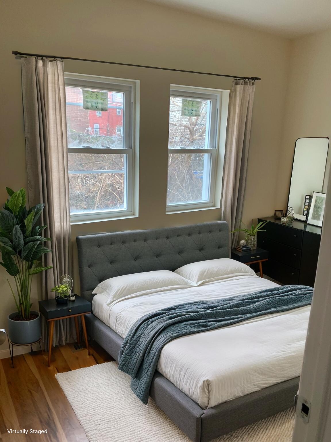 Building Photo - 4840 N Camac St