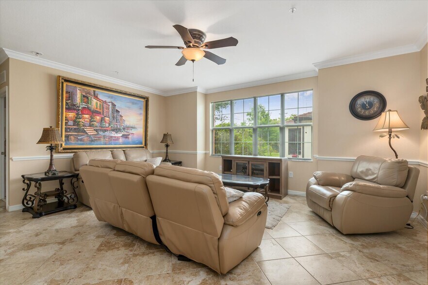Building Photo - 3918 San Rocco Dr