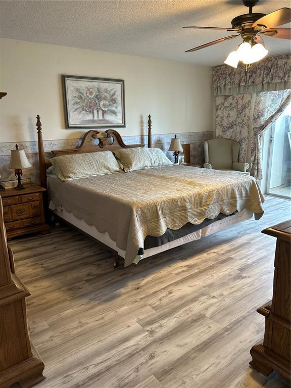 Building Photo - 4775 Cove Cir