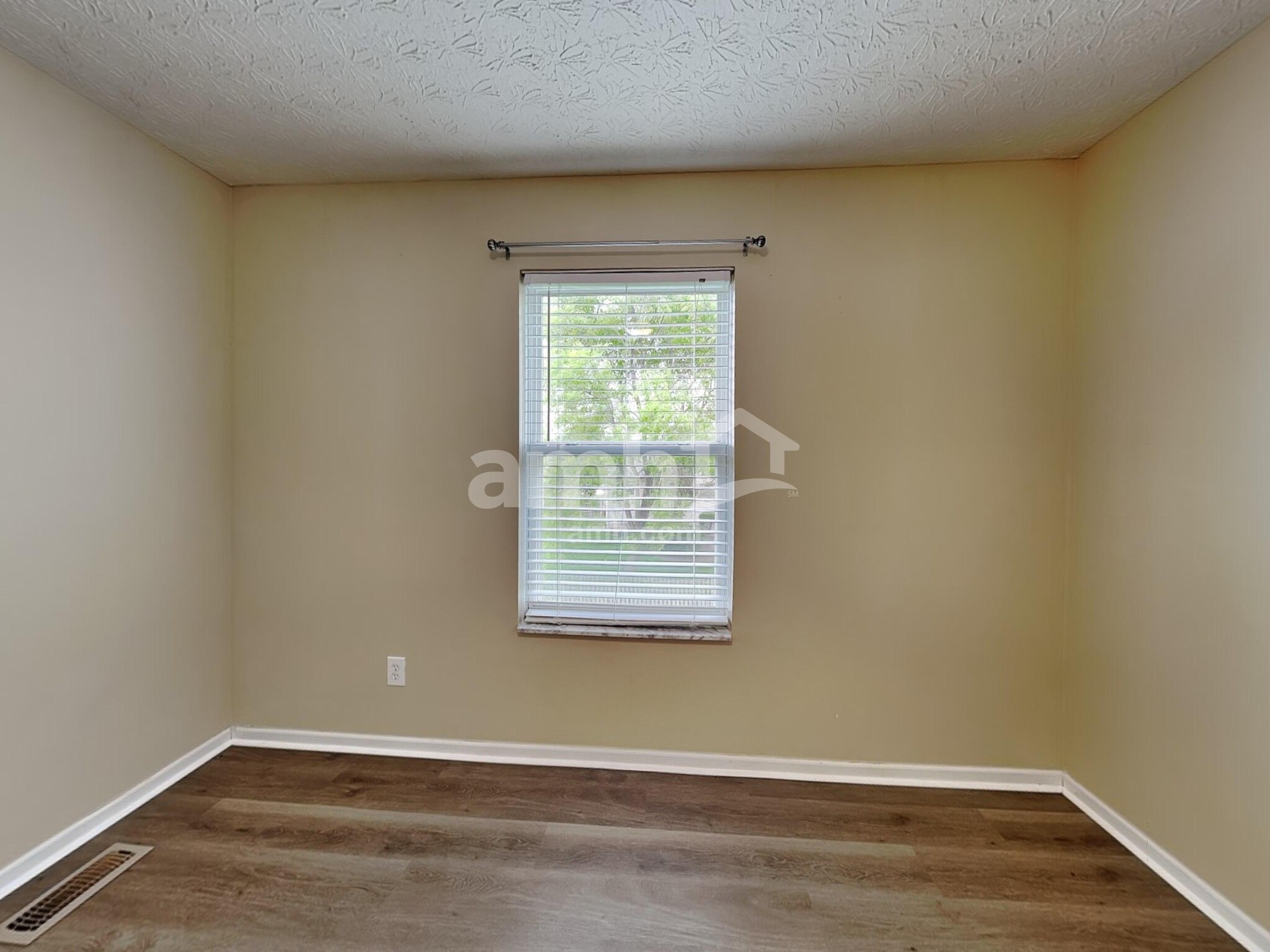 Building Photo - 712 Moreno Dr