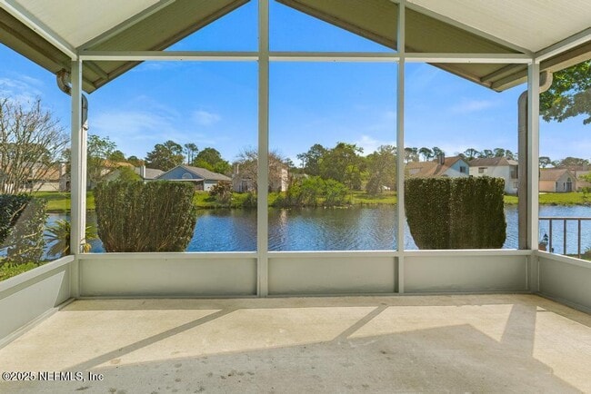 Building Photo - 2887 Lantana Lakes Dr