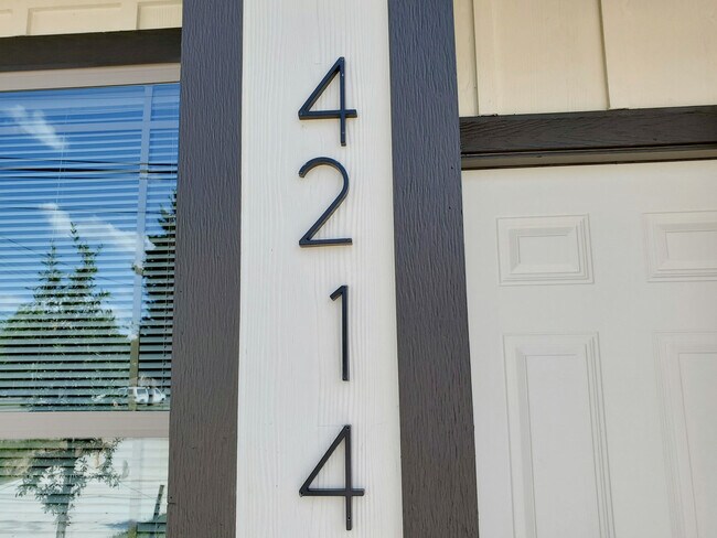 Building Photo - 4214 Weaver Rd