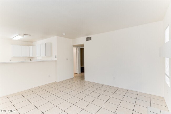 Building Photo - 4672 Krissylouise Way