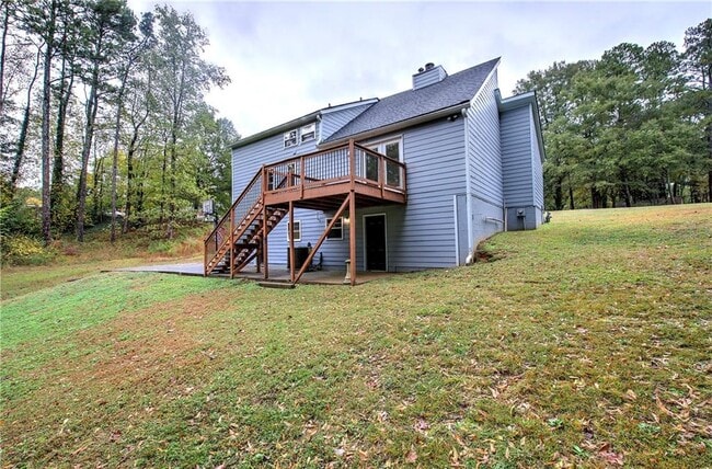 Building Photo - 5217 Highland Trail