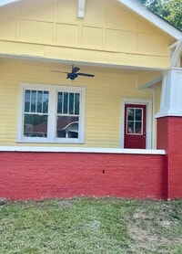 Building Photo - 415 Young St