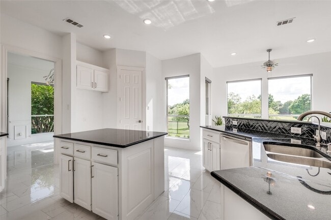 Building Photo - 7417 Marigold Dr