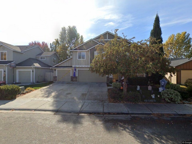 Primary Photo - 4171 E Race St
