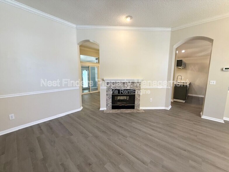 Building Photo - 12952 Summerwind Ln