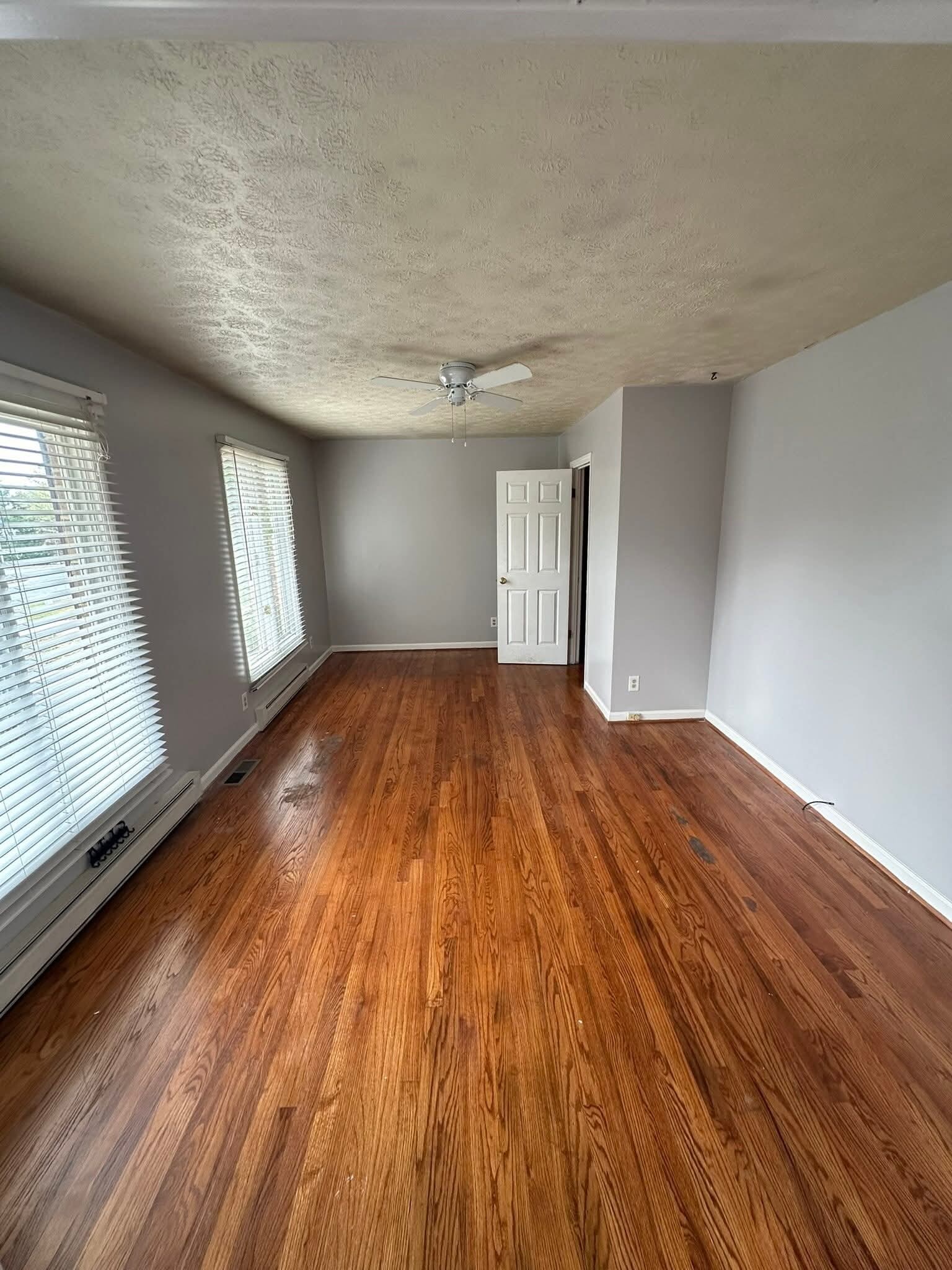 Building Photo - 1303 Kingsport Rd