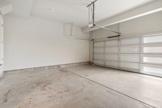 Building Photo - 5497 Carvel Grove