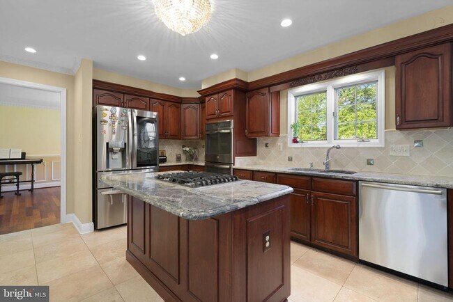Building Photo - 10211 Brightstone Pl