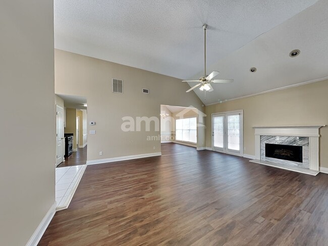 Building Photo - 154 Acadian Dr