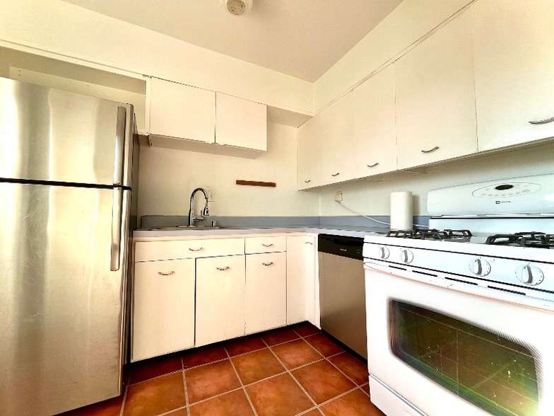 Building Photo - 420 Kerwin Rd