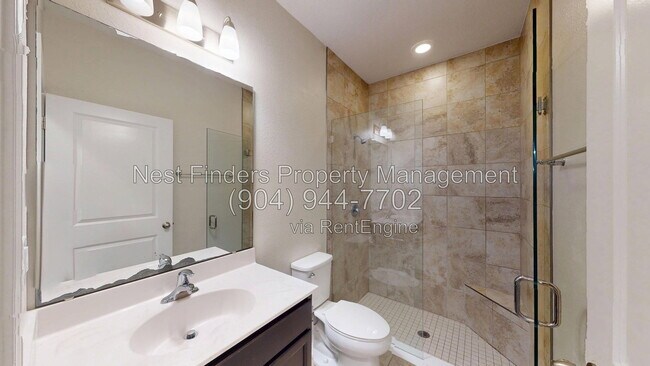 Building Photo - 2704 Daylily Ln