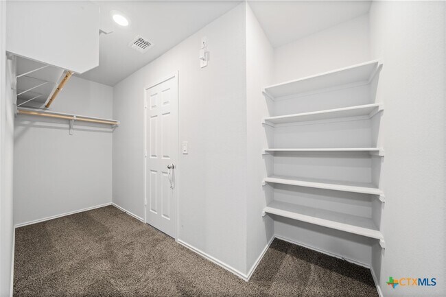 Building Photo - 2818 Wigeon Wy