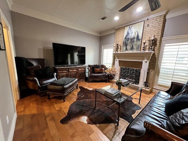 Building Photo - 37 Lafayette Pl