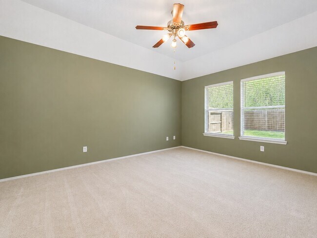 Building Photo - 136 Easton Glen Ln