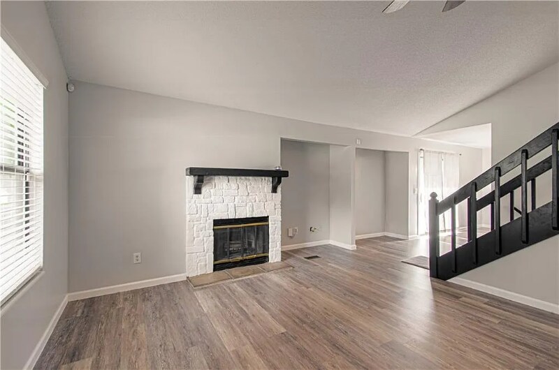 Building Photo - 9009 E 85th Terrace