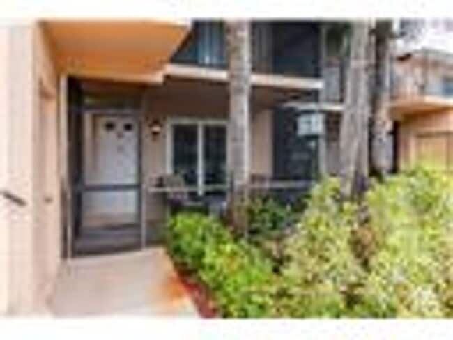 Building Photo - Bright & Spacious First-Floor Condo in Winterpark – Naples Living at Its Best!