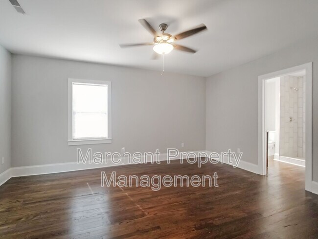 Building Photo - 8 Chaney St