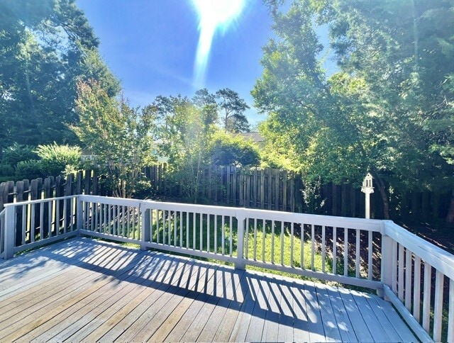 Building Photo - 606 Trillium Ct