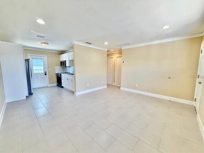 Building Photo - 151 148TH Ave E