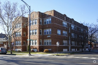 Building Photo - 7400 S Yates
