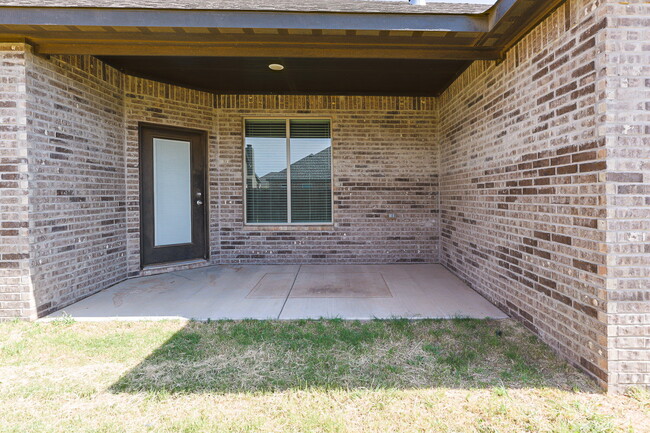 Building Photo - Wonderful 3/2 in Wolfforth!!!
