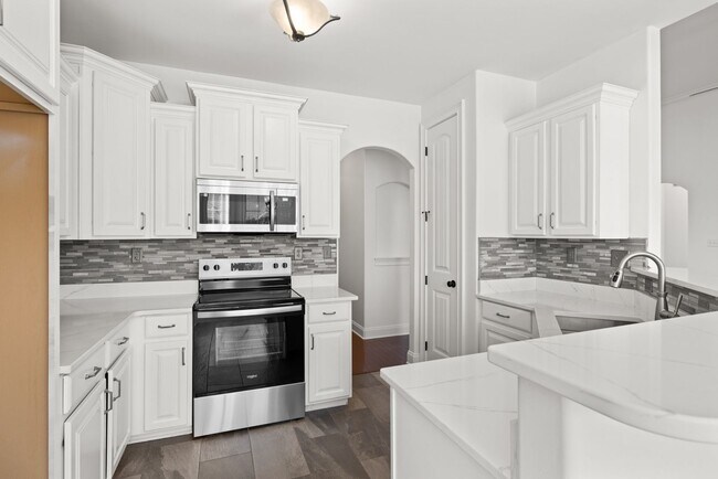 Building Photo - Completely Renovated 4bd/2ba in Olive Branch