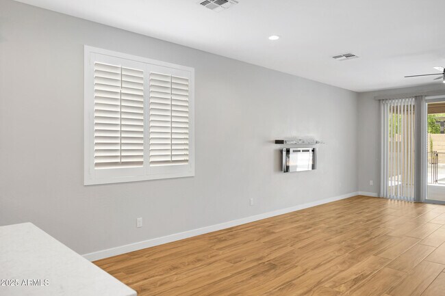 Building Photo - 16658 W Mescal St