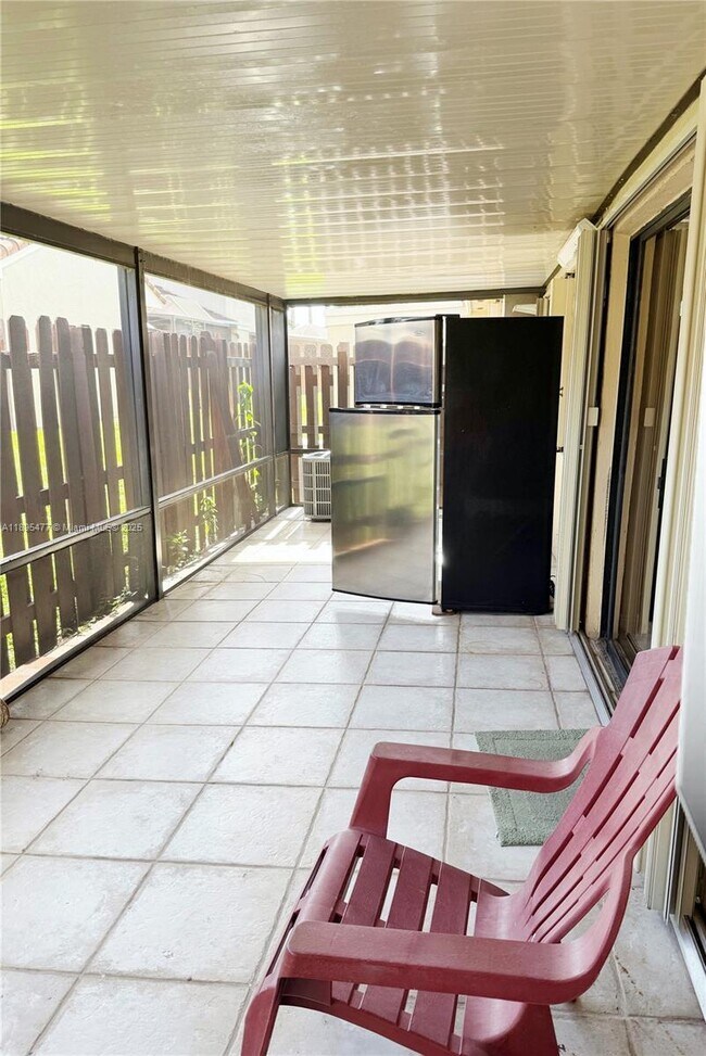 Building Photo - 6024 NW 172nd Terrace