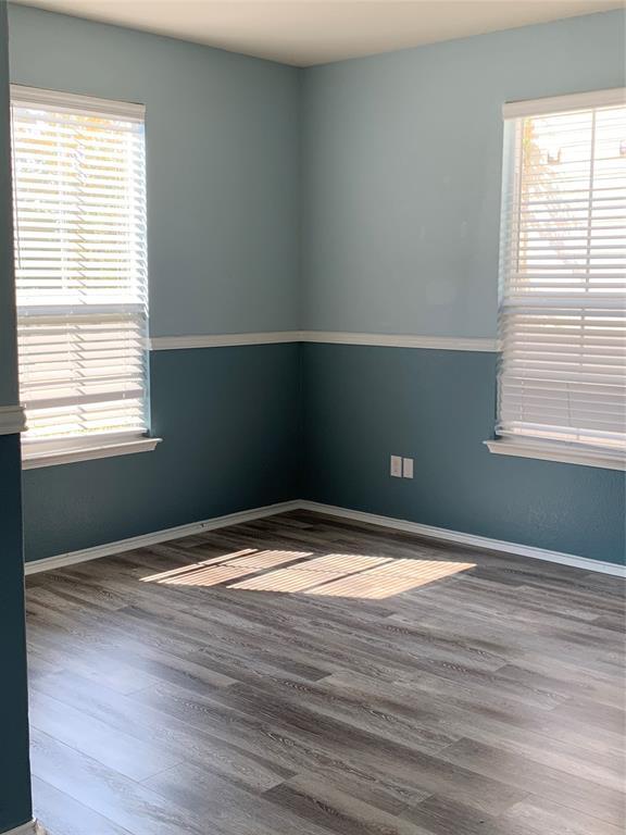 Building Photo - 9313 Waterman Dr