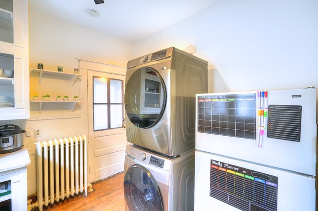 Building Photo - 21 Garden St