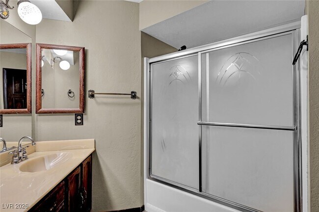 Building Photo - 6975 O'Bannon Dr